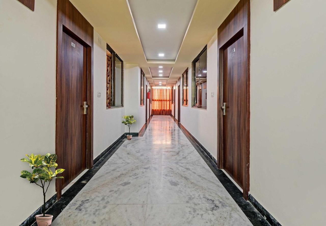Hotel Collection O The Sunrise Udaipur Exterior foto