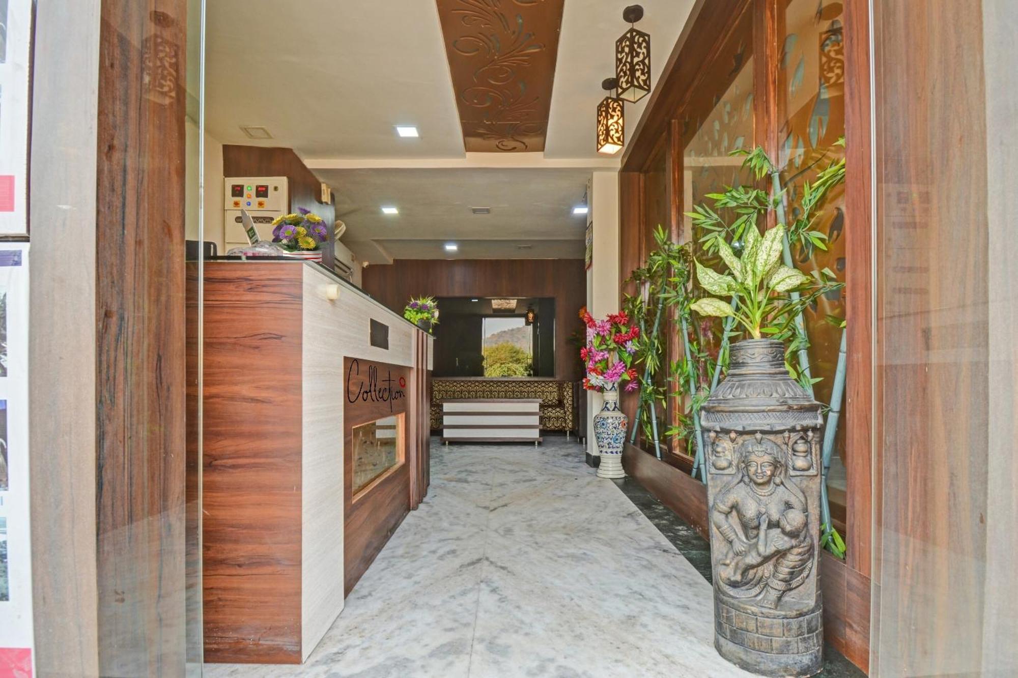 Hotel Collection O The Sunrise Udaipur Exterior foto