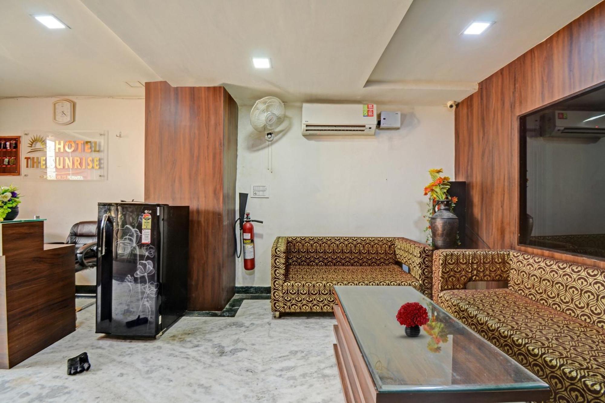 Hotel Collection O The Sunrise Udaipur Exterior foto